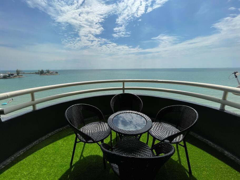 The Arena Tanjung Tuan Port Dickson Apartment Ngoại thất bức ảnh