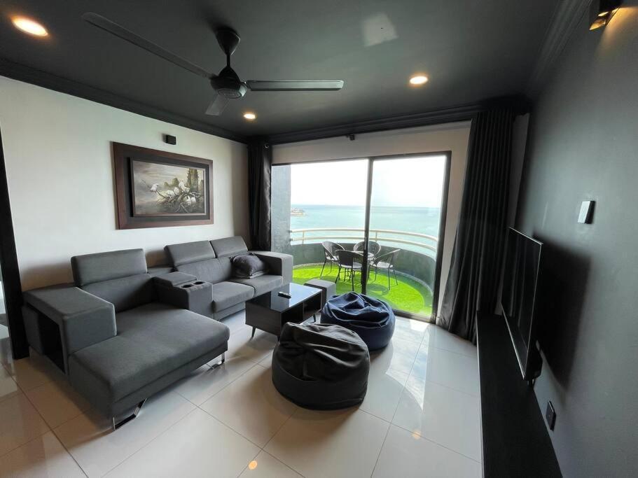 The Arena Tanjung Tuan Port Dickson Apartment Ngoại thất bức ảnh